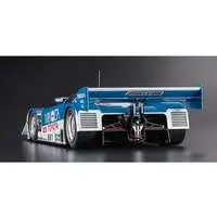 1/24 Scale Model Kit - Vehicle