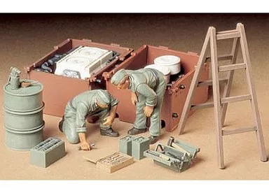 1/35 Scale Model Kit - TAMIYA Military Miniature Series