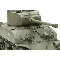 1/35 SCALE ISRAELI TANK M1 SUPER SHERMAN Model Kit