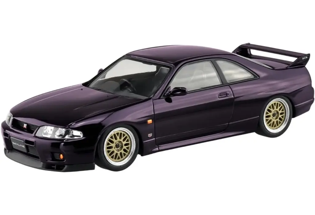 1/32 Scale Model Kit - NISSAN / SKYLINE