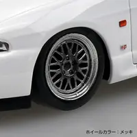 1/32 Scale Model Kit - NISSAN / SKYLINE