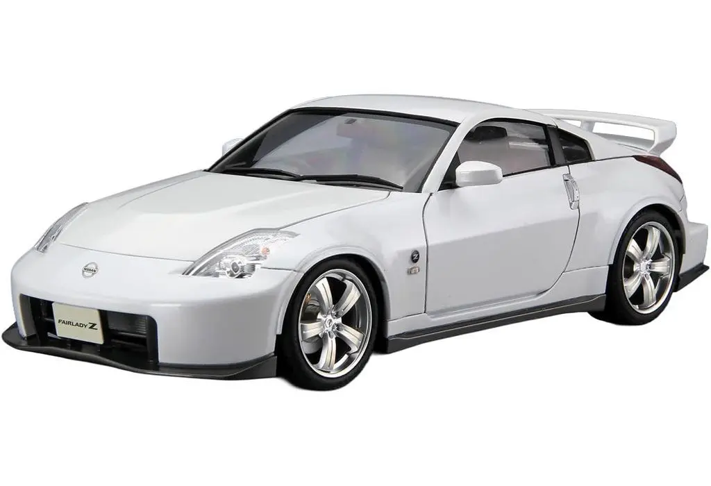 1/24 Scale Model Kit - NISSAN / FAIRLADY