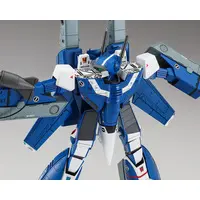 1/72 Scale Model Kit - Super Dimension Fortress Macross / VF-1J Super Battroid Valkyrie