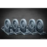 1/35 Scale Model Kit - Tank