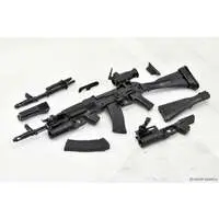 1/12 Scale Model Kit - Little Armory