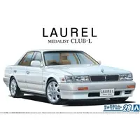 1/24 NISSAN HC33 LAUREL MEDALIST CLUB・L '91 Model Kit