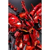 Gundam Models - Mobile Suit Gundam Char's Counterattack / MSN-04 Sazabi