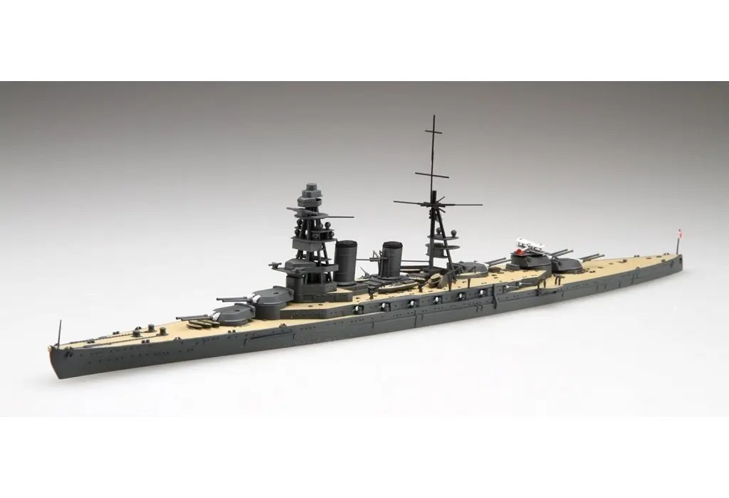 1/700 Scale Model Kit - Battlecruiser Model kits / Japanese aircraft carrier Amagi