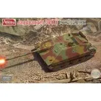 1/35 Scale Model Kit - Tank