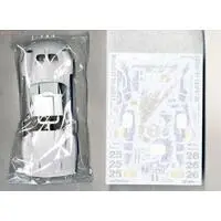 1/24 SCALE PORSCHE 911 GT1 Model Kit