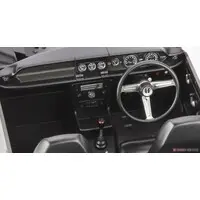 1/24 Scale Model Kit - Isuzu