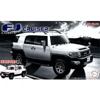 1/24 Scale Model Kit - Vehicle