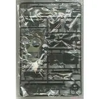 1/35 Scale Model Kit - Tank