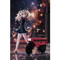 Plastic Model Kit - SOUSAI SHOJO TEIEN / Honda AB12 Motocompo & Emma Koishikawa