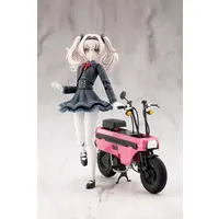 Plastic Model Kit - SOUSAI SHOJO TEIEN / Honda AB12 Motocompo & Emma Koishikawa