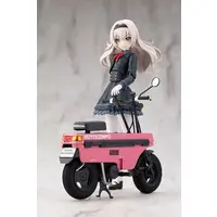 Plastic Model Kit - SOUSAI SHOJO TEIEN / Honda AB12 Motocompo & Emma Koishikawa