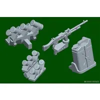 1/72 Scale Model Kit - Tank / Commando