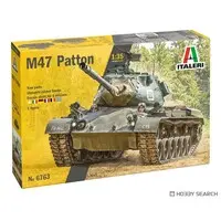1/35 Scale Model Kit - Tank