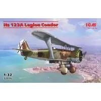 1/32 Scale Model Kit - Bomber / Henschel Hs 123