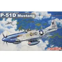 1/32 Scale Model Kit - Fighter aircraft model kits / North American P-51 Mustang