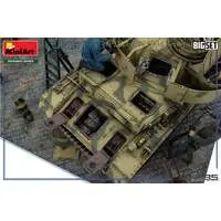 1/35 Scale Model Kit - Tank
