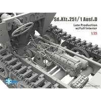 1/35 Scale Model Kit - Tank