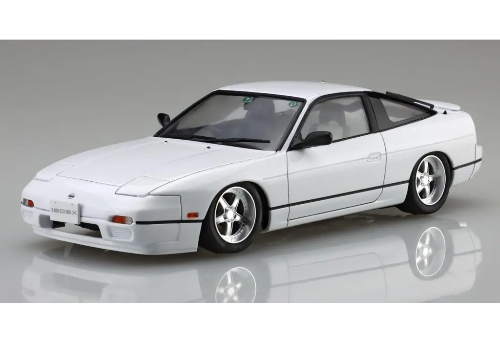 1/24 Scale Model Kit - NISSAN