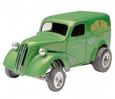 Plastic Model Kit - Vehicle
