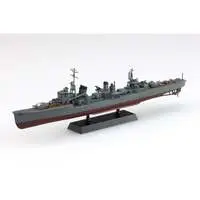 1/700 Scale Model Kit - Warship plastic model kit / Japanese destroyer Isokaze