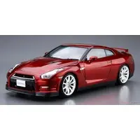 1/24 Scale Model Kit - The Model Car - NISSAN / SKYLINE
