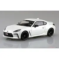 Toyota GR86 2021 (Crystal White Pearl) Model Kit