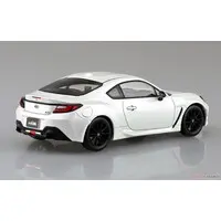 Toyota GR86 2021 (Crystal White Pearl) Model Kit