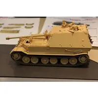 1/35 SCALE GERMAN HEAVY TANK DESTROYER ELEFANT Model Kit