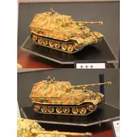 1/35 SCALE GERMAN HEAVY TANK DESTROYER ELEFANT Model Kit