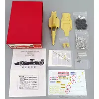 Garage Kit - Plastic Model Kit - Vehicle