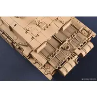 1/48 Scale Model Kit - Tank