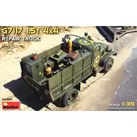 1/35 Scale Model Kit - Vehicle