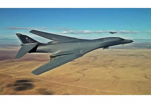 1/144 Scale Model Kit - Bomber