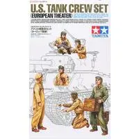 1/35 SCALE U.S. TANK CREW SET (EUROPEAN THEATER) Model Kit