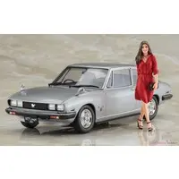 1/24 Scale Model Kit - Isuzu