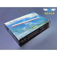 1/144 Scale Model Kit - Airliner / McDonnell Douglas DC-8-61