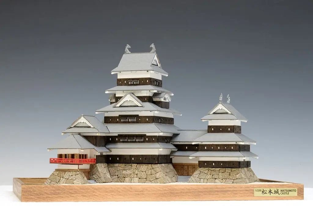 1/250 Scale Model Kit - Castle / Matsumoto Castle
