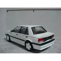 1/24 Scale Model Kit - Isuzu