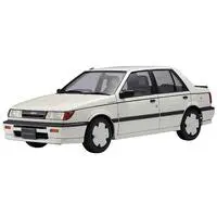 1/24 Scale Model Kit - Isuzu