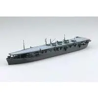 1/700 JAPANESE NAVY AIR CRAFT CARRIER UNYO Model Kit
