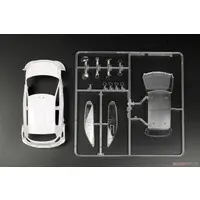 1/24 Scale Model Kit - Citroën