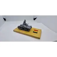 1/72 Scale Model Kit - Tank