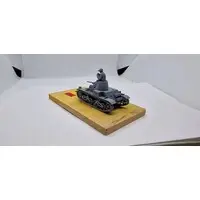 1/72 Scale Model Kit - Tank