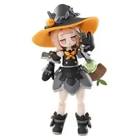 Plastic Model Kit - Isekai Travel Diary