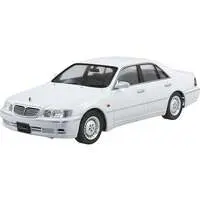 1/24 NISSAN Y33 CIMA '96 Model Kit